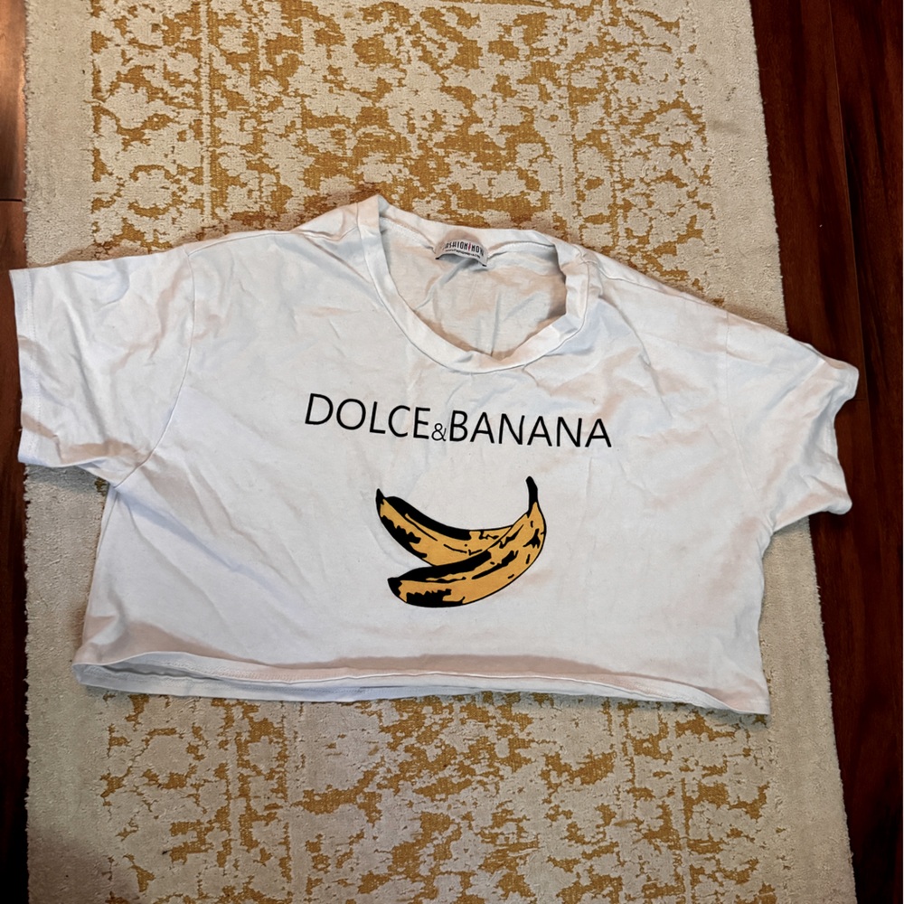 Fashion Nova Dolce & Banana White Crop Top